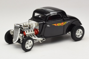 Ford Hot Rod Črn Rydell High Grease ERTL 1:18 36602 Kovina