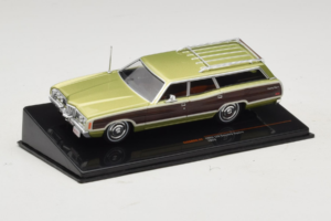 Ford LTD Country Squire Green Bronze IXO 1:43 CLC608N Kovina – slika 2 od 5
