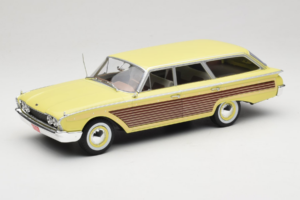 Ford Country Squire Rumen MCG 1:18 MCG18048 Kovina