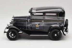Ford Model A Tudor Police Car Motor City 1:18 43008 Kovina – slika 3 od 6