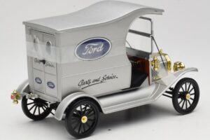 Ford Model T Delivery Truck Srebrna Eagle Collectibles 1:18 430600 Kovina – slika 2 od 6