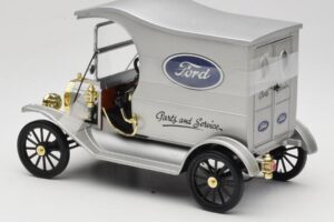 Ford Model T Delivery Truck Srebrna Eagle Collectibles 1:18 430600 Kovina – slika 5 od 6