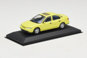 Ford Mondeo Mk1 Citrus Yellow Minichamps 1:43 MIN0821001 Kovina – slika 2 od 4