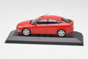 Ford Mondeo Mk4 Colorado Rdeč Minichamps 1:43 MONDEO001 Kovina