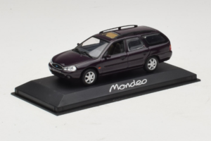 Ford Mondeo Mk1 Turnier Dark Blue Metallic Minichamps 1:43 43306312 Kovina – slika 2 od 4