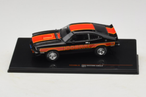 Ford Mustang Cobra II Črn IXO 1:43 CLC599N Kovina