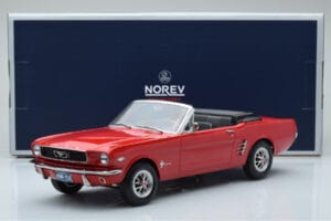 Ford Mustang Kabriolet Rdeč Norev 1:18 182810 Kovina – slika 6 od 6