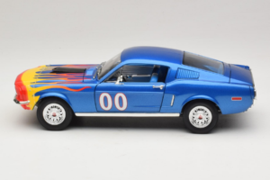 Ford Mustang Cooter's Car Dukes of Hazzard Tomy 1:18 21957P Kovina – slika 3 od 6