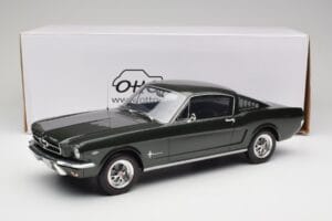 Ford Mustang Fastback Ivy Green Otto 1:12 G079 Smola – slika 6 od 6