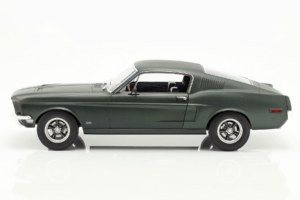 Ford Mustang Fastback Satin Green Metallic Norev 1:12 122702 Kovina – slika 3 od 5