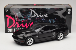 Ford Mustang GT Črn Drive Movie GreenLight 1:18 13609 Kovina – slika 8 od 8