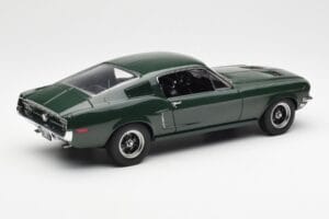 Ford Mustang GT Bullitt Zelen AUTOart 1:18 72812 Kovina – slika 3 od 8