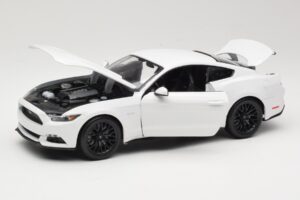 Ford Mustang GT S550 Bel Maisto 1:18 31197 Kovina – slika 2 od 8