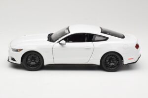 Ford Mustang GT S550 Bel Maisto 1:18 31197 Kovina – slika 4 od 8