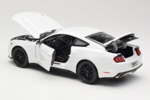 Ford Mustang GT S550 Bel Maisto 1:18 31197 Kovina – slika 5 od 8