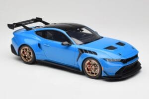 Ford Mustang GTD Antimatter Blue Metallic GT Spirit 1:18 GT473 Smola – slika 4 od 6