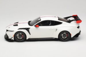 Ford Mustang GTD S650 Spirit of America Performance White GT Spirit 1:18 GT956 Smola – slika 3 od 6