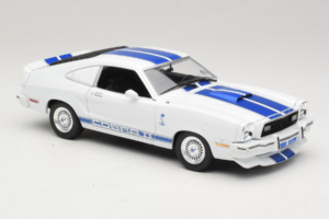 Ford Mustang II Cobra II Charlie's Angels Movie Greenlight 1:18 12880 Kovina – slika 6 od 8