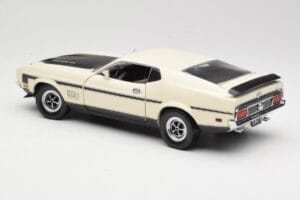 Ford Mustang Mach 1 Bela Sun Star 1:18 3602 Kovina – slika 7 od 8