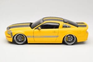 Ford Mustang S197 Cesam by Parotech Rumena Norev 1:18 182700 Kovina – slika 4 od 8