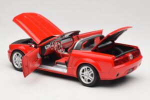Ford Mustang S197 GT Kabriolet Rdeč Beanstalk Group 1:18 FOR10016R Kovina – slika 5 od 8