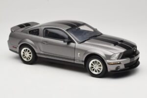 Ford Mustang S197 Shelby GT500 40th Anniversary Siv Shelby Collectibles 1:18 DC075005 Kovina – slika 6 od 8