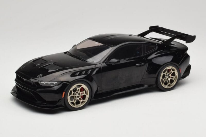 Ford Mustang S650 GTD Črn IXO 1:18 MCG18578 Kovina