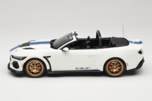 Ford Mustang S650 Shelby Super Snake Oxford White GT Spirit 1:18 GT572 Smola – slika 3 od 6