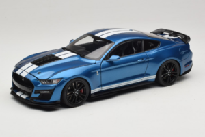 Ford Mustang Shelby GT500 S550 Atlas Blue Metallic IXO 1:18 18RDC244-FO Kovina