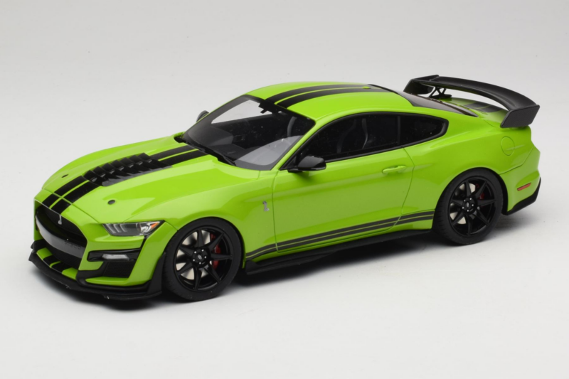 Ford Mustang Shelby GT500 S550 Zelen GT Spirit 1:18 GT803 Smola