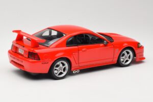 Ford Mustang SVT Cobra R SN95 Rdeč Maisto 1:18 531872 Kovina – slika 3 od 8