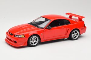 Ford Mustang SVT Cobra R SN95 Rdeč Maisto 1:18 531872 Kovina