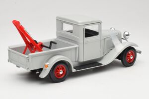 Ford Pick-Up Wrecker Siv Road Signature 1:18 92257 Kovina – slika 3 od 8