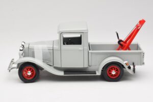 Ford Pick-Up Wrecker Siv Road Signature 1:18 92257 Kovina – slika 4 od 8