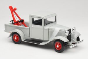 Ford Pick-Up Wrecker Siv Road Signature 1:18 92257 Kovina – slika 6 od 8