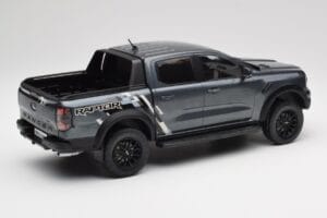 Ford Ranger Raptor Siva Metallic MCG 1:18 MCG18457 Kovina – slika 3 od 6