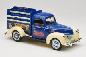 Ford Pepsi-Cola Replica Golden Wheel 1:18 PF351 Kovina – slika 6 od 8