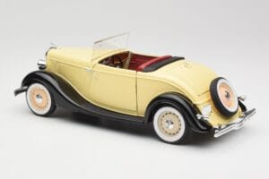 Ford Roadster Dearborn Yellow Solido 1:18 8008 Kovina – slika 7 od 8