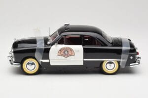 Ford Sedan Washington State Police Solido 1:18 8158 Kovina – slika 4 od 8