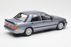 Ford Sierra RS Cosworth Svetlo Moder MCG 1:18 MCG18174 Kovina – slika 2 od 6