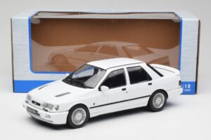 Ford Sierra RS Cosworth 4x4 Bel MCG 1:18 MCG18353 Kovina – slika 6 od 6