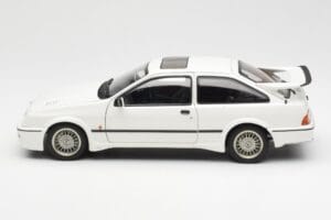 Ford Sierra RS Cosworth Bel AUTOart 1:18 72862 Kovina – slika 4 od 8