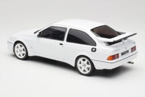 Ford Sierra RS Cosworth Bel IXO 1:18 18CMC121 Kovina – slika 5 od 6