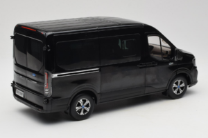 Ford Transit Črn JMC 1:18 SHRV363CM02JP Kovina – slika 3 od 8