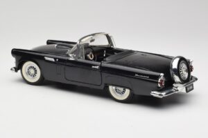 Ford Thunderbird Kabriolet Črn Revell 1:18 8818-M1 Kovina – slika 7 od 8