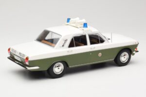 GAZ Volga GAZ-24 Policija MCG 1:18 MCG18015 Kovina – slika 2 od 6