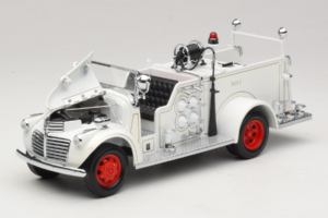 GMC Gasilsko Vozilo Bel Road Signature 1:18 20068 Kovina – slika 2 od 9