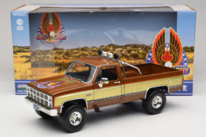 GMC K-2500 Sierra Grande Rjav GreenLight 1:18 13560 Kovina – slika 8 od 8
