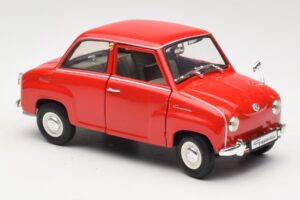Goggomobil T 250 Rdeč Revell 1:18 08952 Kovina – slika 5 od 7