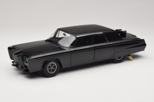 Chrysler Imperial Black Beauty Green Hornet TV Series AUTOart 1:18 71546 Kovina